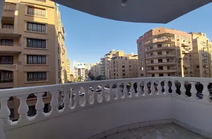Apartment - 3 Bedrooms - 2 Bathrooms for rent in Maadi - Hay El Maadi - Cairo