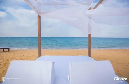 شاليه - 3 غرف نوم - 2 حمامات للبيع في ذا جروف - العين السخنة - السويس