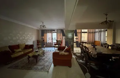 Apartment - 3 Bedrooms - 2 Bathrooms for rent in Al Hadiqah Al Dawliyah - 7th District - Nasr City - Cairo