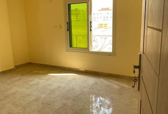 8308637 - Property Image 2