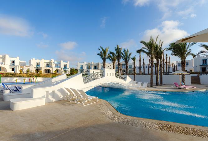 Chalet - 3 Bedrooms - 2 Bathrooms for sale in Mountain View - Ras Al Hekma - North Coast