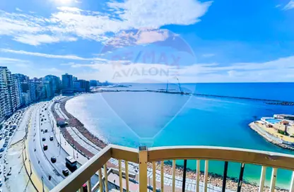 Apartment - 3 Bedrooms - 2 Bathrooms for sale in El Gaish Road - Miami - Hay Awal El Montazah - Alexandria