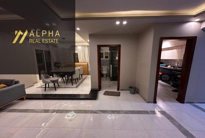 8081261 - Property Image 2