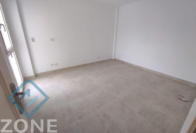 7939480 - Property Image 3