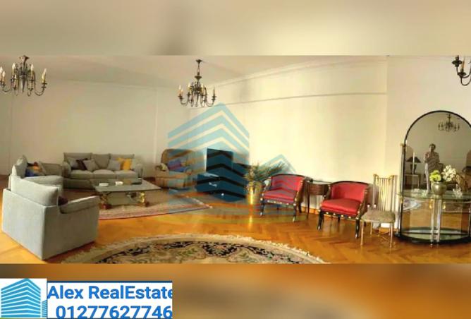 7989444 - Property Image 2