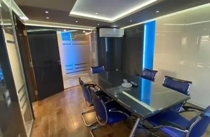 مساحات مكتبية - استوديو - 2 حمامات للبيع في سنترادا هاب - محور 26 يوليو - مدينة 6 أكتوبر - الجيزة