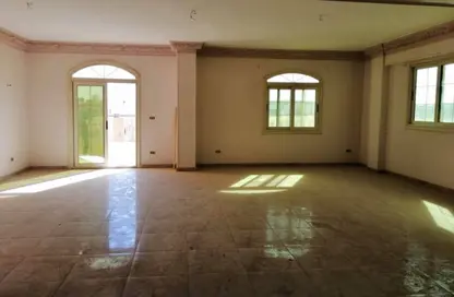 Apartment - 3 Bedrooms - 2 Bathrooms for rent in Al Ekhshedy St. - El Banafseg 7 - El Banafseg - New Cairo City - Cairo