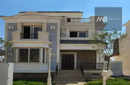 Villa - 4 Bedrooms - 3 Bathrooms for sale in Mountain View iCity October - 6 October Compounds - 6 October City - Giza