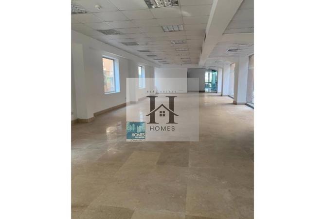 8128806 - Property Main Image