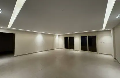 Apartment - 3 Bedrooms - 2 Bathrooms for rent in Al Khamayel city - Sheikh Zayed Compounds - Sheikh Zayed City - Giza