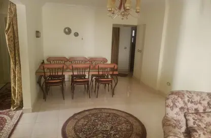 Apartment - 3 Bedrooms - 2 Bathrooms for rent in Al Mostathmir El Saghir - 10th District - Sheikh Zayed City - Giza
