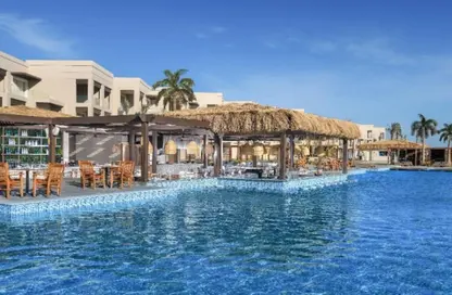 Chalet - 2 Bedrooms - 2 Bathrooms for sale in Ramla Lakeside - Qesm Ad Dabaah - North Coast