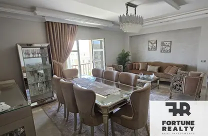 Apartment - 2 Bedrooms - 2 Bathrooms for sale in Garden Residence - Hyde Park - New Cairo City - Cairo