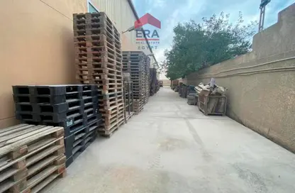 Warehouse - Studio - 4 Bathrooms for rent in The Industrial Zone - 5th Settlement Compounds - The 5th Settlement - New Cairo City - Cairo