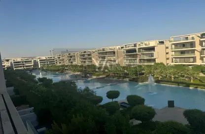 Apartment - 2 Bedrooms - 2 Bathrooms for sale in Lake View Residence - 5th Settlement Compounds - The 5th Settlement - New Cairo City - Cairo