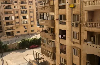 شقة - 2 غرف نوم - 2 حمامات للبيع في شارع الدكتور محمد النبوي المهندس - الحديقة الدولية - الحي السابع - مدينة نصر - القاهرة