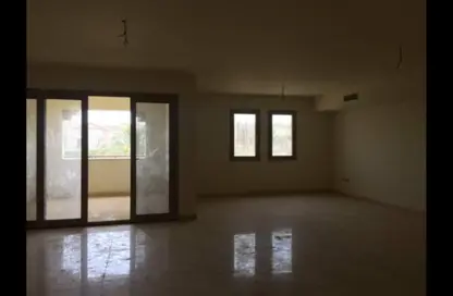 Apartment - 2 Bedrooms - 3 Bathrooms for rent in Uptown Cairo - Mokattam - Cairo