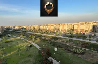 Apartment - 3 Bedrooms - 3 Bathrooms for sale in Madinaty - Cairo
