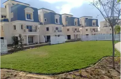 Townhouse - 4 Bedrooms - 4 Bathrooms for sale in Mountain View Chill Out Park - Northern Expansions - 6 October City - Giza