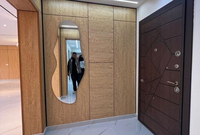 8405162 - Property Image 2