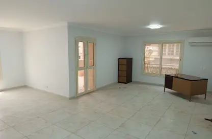 Office Space - Studio - 1 Bathroom for rent in Al Horeya St. - Almazah - Heliopolis - Masr El Gedida - Cairo
