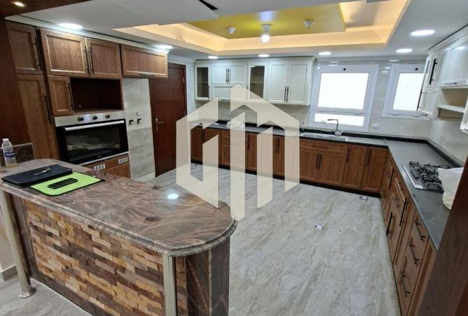 8406568 - Property Image 3