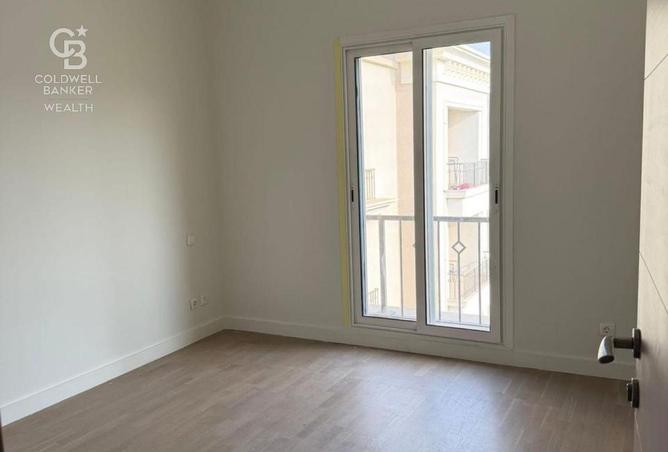 8235721 - Property Image 3