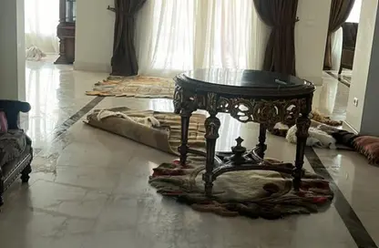 فيلا - 4 غرف نوم - 4 حمامات للايجار في مدينتي - القاهرة