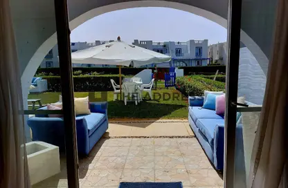 شاليه - 3 غرف نوم - 3 حمامات للبيع في بلاج - سيدي عبد الرحمن - الساحل الشمالي
