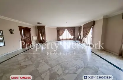 Apartment - 2 Bedrooms - 1 Bathroom for sale in Almaza St. - Almazah - Heliopolis - Masr El Gedida - Cairo