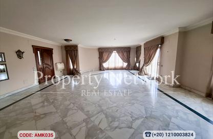 Apartment - 2 Bedrooms - 1 Bathroom for sale in Almaza St. - Almazah - Heliopolis - Masr El Gedida - Cairo