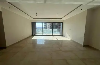 Apartment - 3 Bedrooms - 3 Bathrooms for sale in Park Side Residence - Zed Towers - Sheikh Zayed Compounds - Sheikh Zayed City - Giza