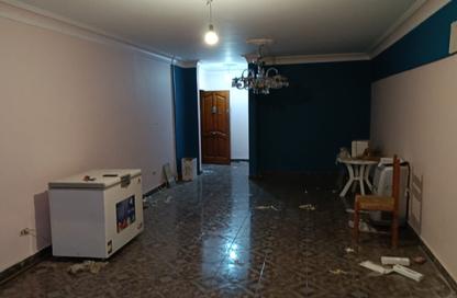 Apartment - 3 Bedrooms - 2 Bathrooms for sale in Hassan Ma'moon St. - 6th Zone - Nasr City - Cairo