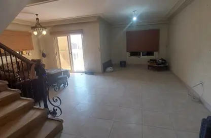 Villa - 3 Bedrooms - 3 Bathrooms for sale in Street 15 - District 5 - The 5th Settlement - New Cairo City - Cairo