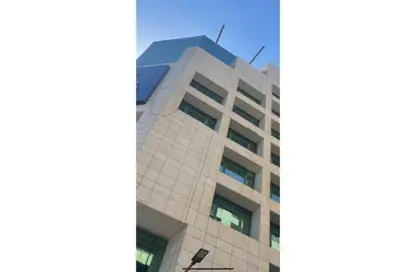 وحدة طبية - استوديو - 8 حمامات للبيع في بانوراما الشروق - كمبوندات الشروق - مدينة الشروق - القاهرة