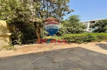 Whole Building - 4 Bedrooms - 4 Bathrooms for sale in Hassan Sadek St. - El Korba - Heliopolis - Masr El Gedida - Cairo