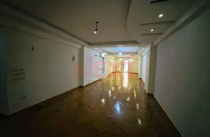Apartment - 3 Bedrooms - 3 Bathrooms for sale in Albert Al Awal St. - Smouha - Hay Sharq - Alexandria Apartment - 3 Bedrooms - 3 Bathrooms for sale in Albert Al Awal St. - Smouha - Hay Sharq - Alexandria
