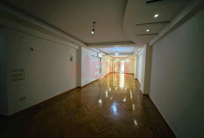 8309820 - Property Main Image