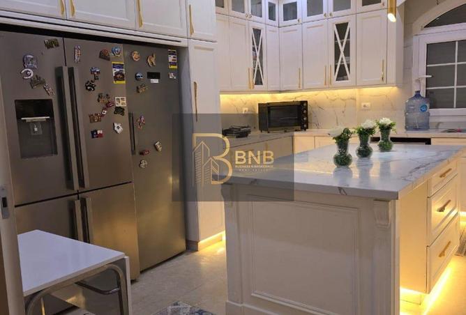 8381080 - Property Image 3