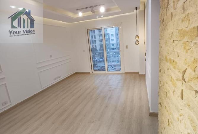 8327427 - Property Image 3