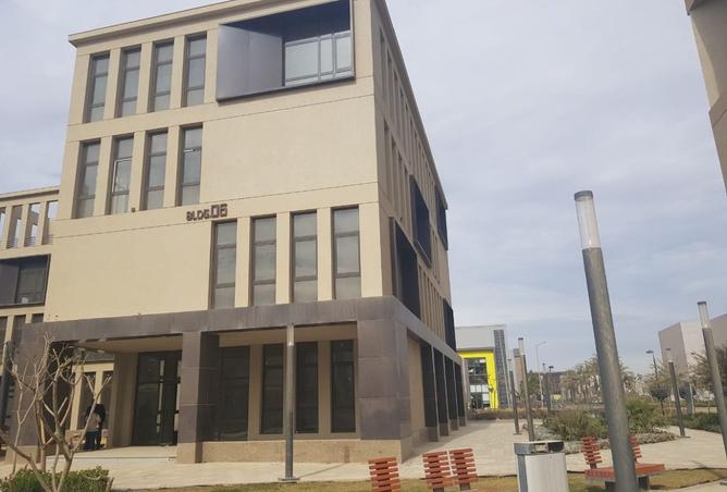 8212258 - Property Image 2