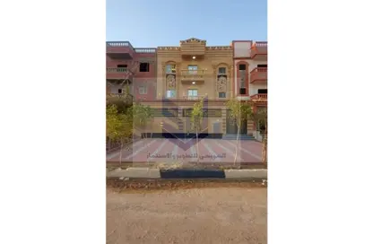 Villa - 5 Bedrooms - 3 Bathrooms for sale in Italian Neighborhood Road - Hadayek October - 6 October City - Giza