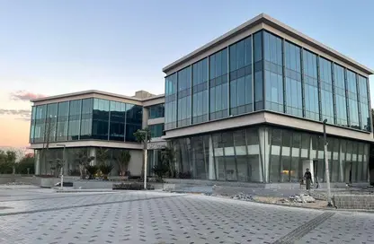 عيادة - استوديو - 1 حمام للبيع في اتريو - كمبوندات الشيخ زايد - الشيخ زايد - الجيزة