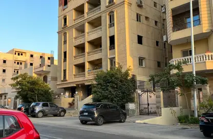 Apartment - 3 Bedrooms - 3 Bathrooms for sale in El Narges Buildings - Al Narges - New Cairo City - Cairo