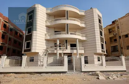 Apartment - 3 Bedrooms - 3 Bathrooms for sale in 1st Neighborhood - 9th Area - Shorouk City - Cairo