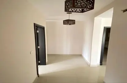 Apartment - 2 Bedrooms - 2 Bathrooms for sale in The Address East - 90 Street - The 5th Settlement - New Cairo City - Cairo