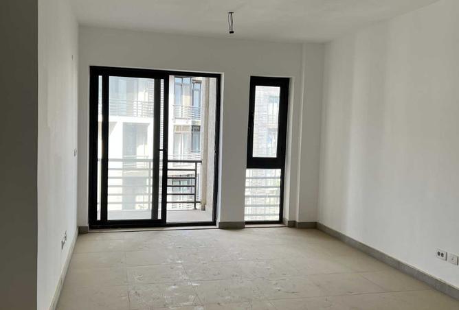 8220450 - Property Image 3