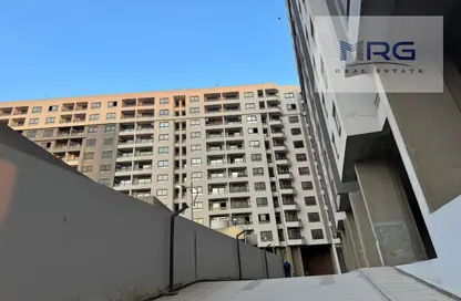 Apartment - 2 Bedrooms - 1 Bathroom for sale in Katameya Gate - El Katameya Compounds - El Katameya - New Cairo City - Cairo