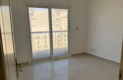 شقة - 3 غرف نوم - 3 حمامات للايجار في شارع عمر بن الخطاب - الرحاب المرحلة الرابعة - الرحاب - مدينة القاهرة الجديدة - القاهرة