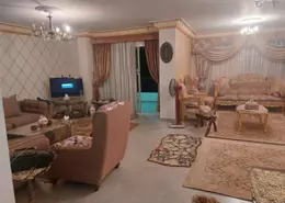 Apartment - 3 Bedrooms - 1 Bathroom for sale in Al Baramka St. - Al Hadiqah Al Dawliyah - 7th District - Nasr City - Cairo